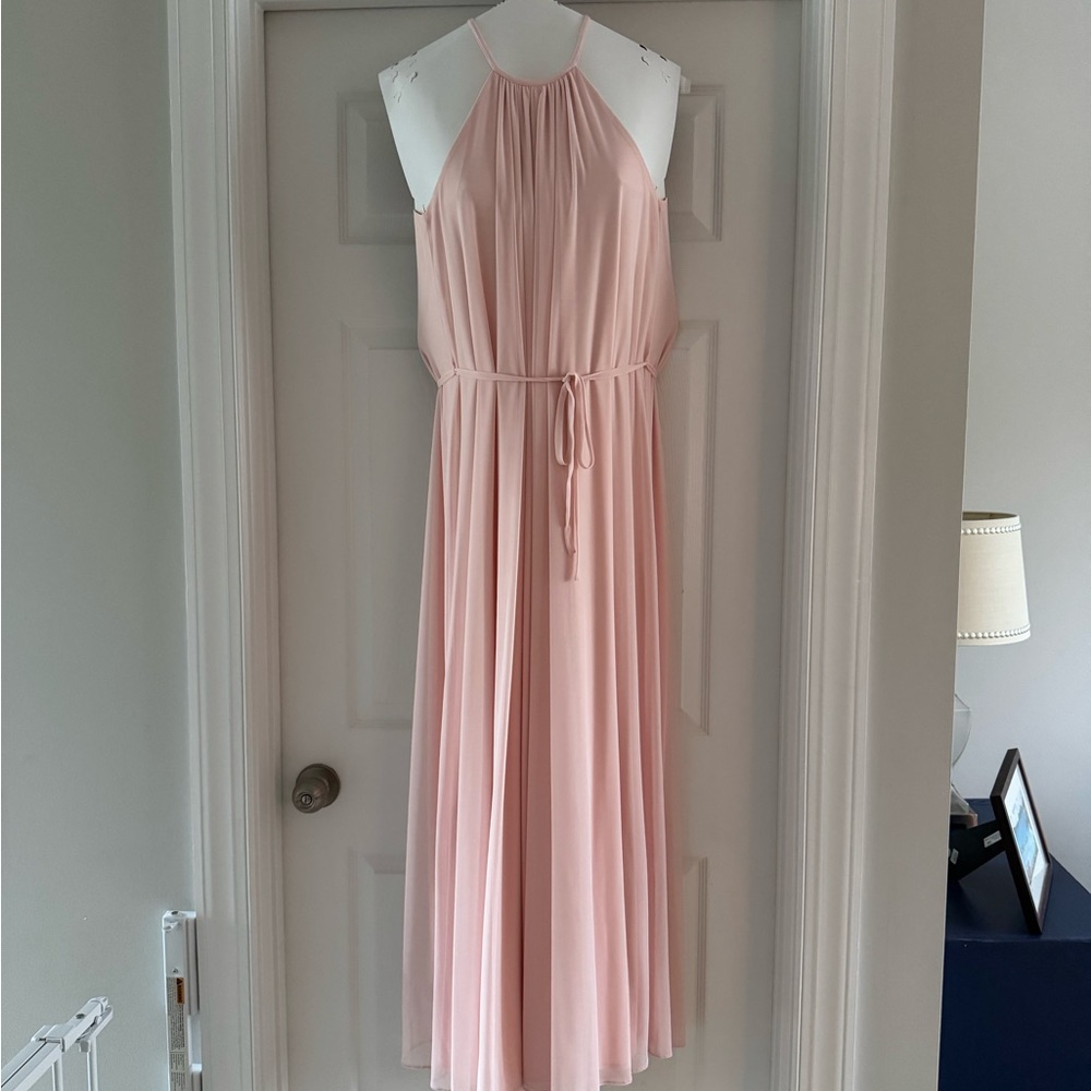 Elegant Pink Halter Maxi Dress